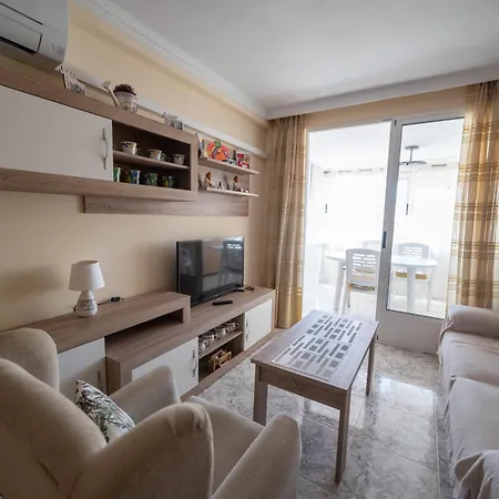 Apartamento De 2 Dormitorios Con Terraza Solo Familias Gandía Exterior photo