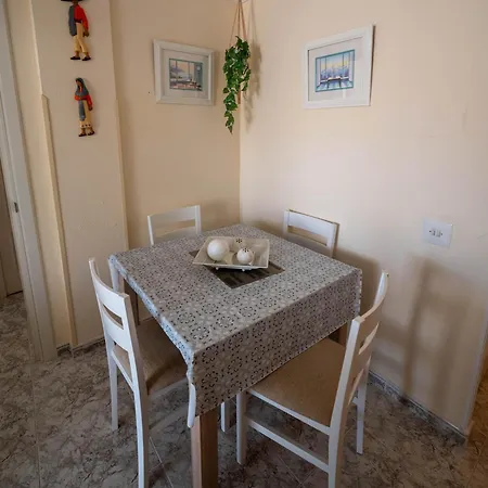 Apartamento De 2 Dormitorios Con Terraza Solo Familias Gandía Exterior photo